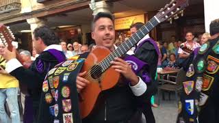 Ferias Alcalá 2017 la tuna canta el himno de Alcalá de Henares [upl. by Lundin34]