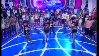 Lucky Laki  Angin Live Performed di Dahsyat 1706 Courtesy RCTI [upl. by Nwahsit398]