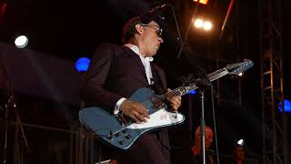 Joe Bonamassa  Mountain Climbing  KTBA Cruise 2018 [upl. by Gerrilee427]