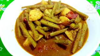 एक बार इस तरह से सहजन की सब्जी बनाएं  Sarson Wali Sahjan ki Sabzi  Rasedar Drumstick Recipe [upl. by Kandace]