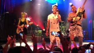 DNCE  Cake By The Ocean  Live Energy Zürich RED Session [upl. by Joshua901]