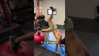 5 Ejercicios para el Core con Bola Medicinal 🔥Sigueme IG angelsuarezfit muevetecoño latinfit [upl. by Ennaerb]