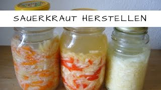 Sauerkraut mit wenig Salz selber machen  roh einfach und lecker [upl. by Oramlub]