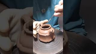 六方竹鼎制作手工紫砂壶制作过程 制作过程  黄龙山原矿 [upl. by Adrahs442]