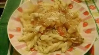 Video Ricetta Fusilli alla Genovese  Ricetta Tipica Napoletana  Cucinando per Caso e per Passione [upl. by Eelrefinnej496]