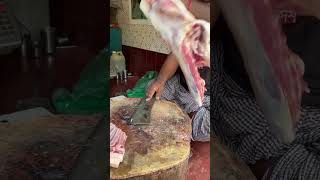 Amazing Mutton Leg Cutting By Expect Old Butcher meat goat mutton shorts [upl. by Ailed442]