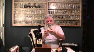 Beer Review  335 Konings La Trappe Quadrupel Trappist Ale [upl. by Edward523]