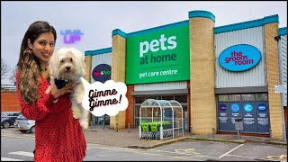 VISTING THE BIGGEST BEST PET SHOP IN LONDON  Pets at home Camden [upl. by Dyrrej]