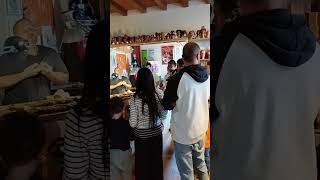 Visita alla bottega dei burattini bologna puppet [upl. by Lonne236]