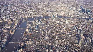 London Heathrow Scenic Landing British Airways BA1393 [upl. by Naesyar]