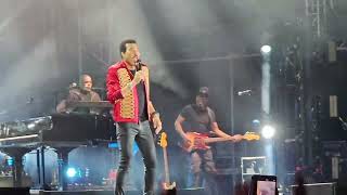 Lionel Ritchie live auf der Burg Clam [upl. by Ahtimat]