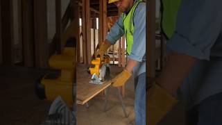 Cutting plywood using jigsaw jigsaw diy automobile tools satisfyingmachine ytshorts [upl. by Nosidda]