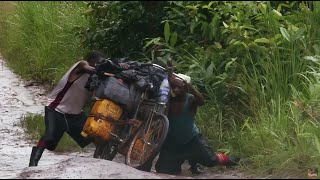 Congo le dernier train du Katanga  Les routes de limpossible [upl. by Seligmann624]