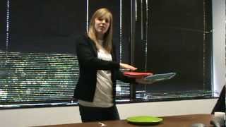 How to Serve and Clear Plates Like a Waitress [upl. by Shaylah]