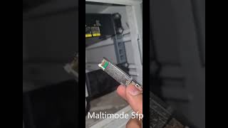 how to connect fiber cable to switch  SFP module installation [upl. by Junius892]