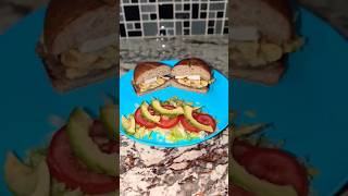 Hagamos una torta de huevo🤤 recetas comidamexicana mexicanfood videoshort cocinaconmigo food [upl. by Caesaria]