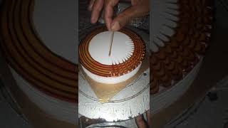 cake kati diye dijain vairalshort youtube cakedecorating terending video [upl. by Beard942]