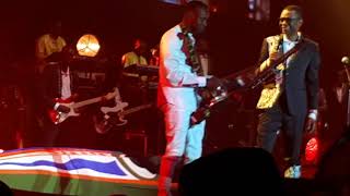 Bercy 2017 Youssou Ndour et Sidiki Diabaté [upl. by Naginarb]