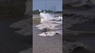 If you cant come to Qiantang River I will take a photo of the surging Qiantang River tide for [upl. by Costanza444]