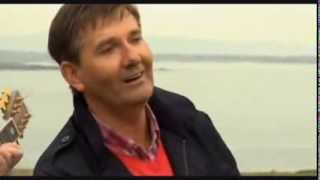 Daniel ODonnell  Homes of Donegal performed on Owey Island [upl. by Ecyak961]