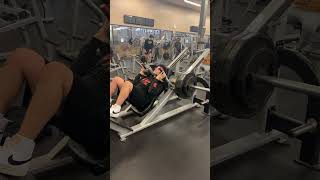 320lbs for 6 on Hack Squat gym weightlifting fitness [upl. by Chinua]