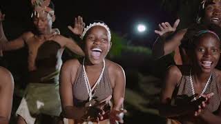 Vee Mampeezy Ft Mafitlhakgosi quotaye uwequot Official music video [upl. by Shuma322]