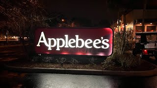 Eating at Applebees In The Villages Florida  Restaurants in The Villages  Brownie Bite [upl. by Anailil]