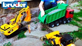 Car toy video for kids Excavator and Construction Trucks for Children learn [upl. by Horn]