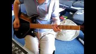 Green Day  She  Bass Cover Gibson G3 [upl. by Matty900]