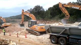 Chargement dun camion avec deux pelles entreprise Accabat Lopez [upl. by Fisch130]