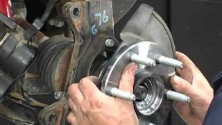 How to Remove amp Install A Truck Hub Bearing Assembly with Timken [upl. by Augy]