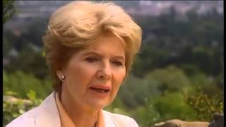 Eva Lind im Gespräch mit Christiane Hörbiger 2004 [upl. by Eidarb]