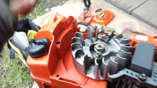 ECHO CS 350 WES HOW TO UNSCREW THE FLYWHEEL CHAINSAW как ЛЕГКО И ПРОСТО открутить маховик бензопилы [upl. by Ilrebmyk758]