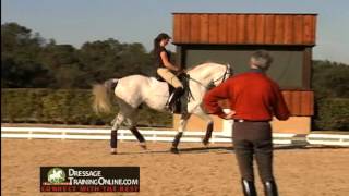 Jan Bemelmans teaching Intermediare II piaffe and passage tempi changes [upl. by Floro]