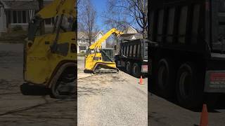 Jammin on a Wacker Neuson ST45 Track Loader skidsteerloader trackloader wackerneuson [upl. by Ophelie325]