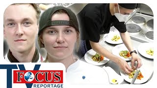 Die harte Ausbildung zum Koch Wer besteht die Kochprüfung  Focus TV Reportage [upl. by Cheffetz]