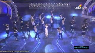 Anushka Sharma Dance Performance On Dum Dum  Umang Awads 2012 [upl. by Gabriellia]