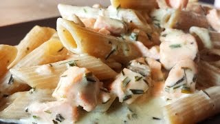 Pennette al salmone e vodka  Le video ricette di Lara [upl. by Ty]