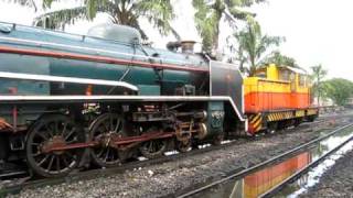 Steam Locomotives at Thonburi Rail Depot [upl. by Pace]