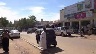 Sudan Main Street of Dongola スーダン ドンゴラのメインストリート [upl. by Tawney]