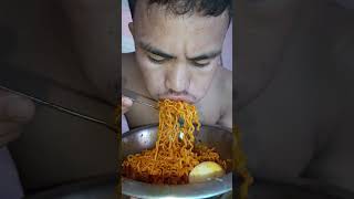 EGGS 🥚 NOODLES 🍜 SPICY 🥵 RECIPE DELICIOUS Ragunvlogger ragunbista food eatingshow [upl. by Avonasac]