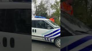 Politie Spoorkin met spoed in Veurne [upl. by Walliw]