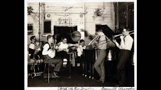 Toddlin Blues  Bix amp His Rhythm Jugglers Bix Beiderbecke  1925 [upl. by Binnings]