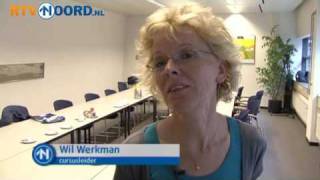 Ambtenaren krijgen cursus Gronings [upl. by Austin846]