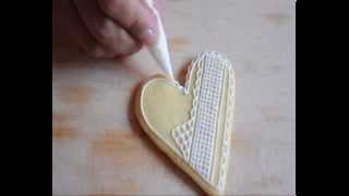 Tutorial Biscotti Decorati in Ghiaccia Reale [upl. by Garaway770]