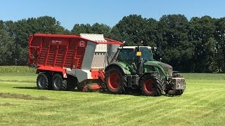 Marmix demonstreert de nieuwe Lely Tigo opraapwagen Trekkerweb [upl. by Maddocks]