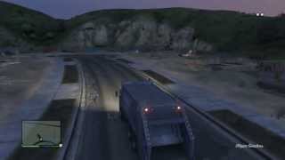 GTA 5 Walkthrough ITA  Missione 33 Camion della spazzatura ORO 100 [upl. by Hsaka]