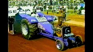 Trekker TrekTractor Pulling Holambra São Paulo 1999 [upl. by Arateehc]