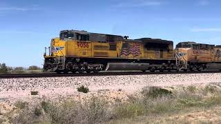 SD 70 AH 9056 leads a hard working team up the minor grade to Shawmutt AZ 89 [upl. by Haskell364]