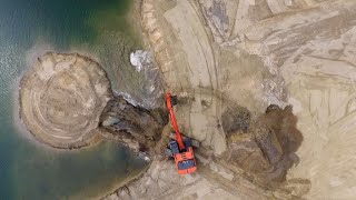 Waterskiën met een graafmachine  Het Lichaam Van Coppens [upl. by Araf]